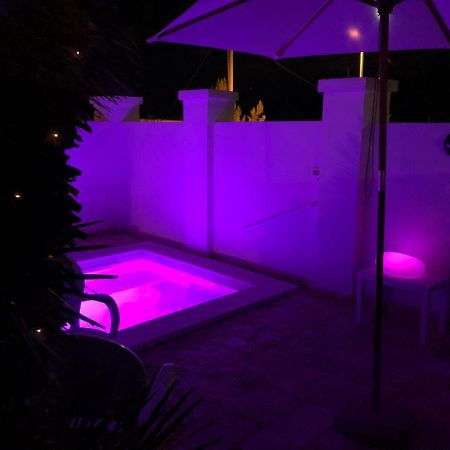 Le Due Pigne (Adults Only) Vila Taranto Exterior foto