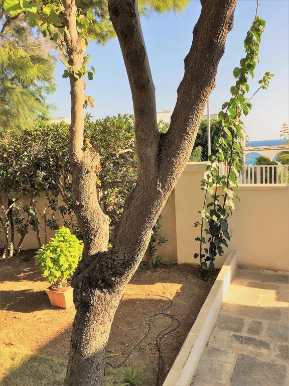 Le Due Pigne (Adults Only) Vila Taranto Exterior foto