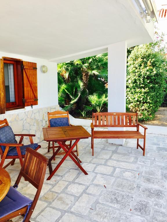 Le Due Pigne (Adults Only) Vila Taranto Exterior foto