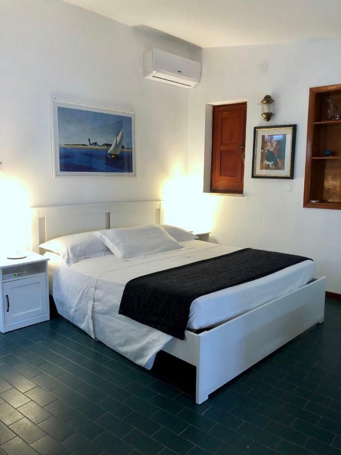 Le Due Pigne (Adults Only) Vila Taranto Exterior foto