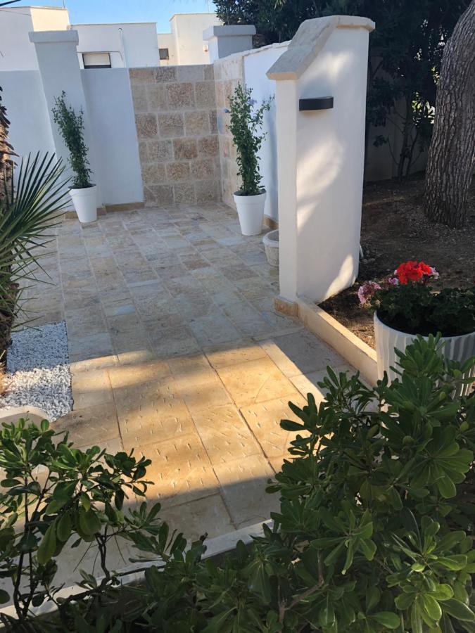 Le Due Pigne (Adults Only) Vila Taranto Exterior foto