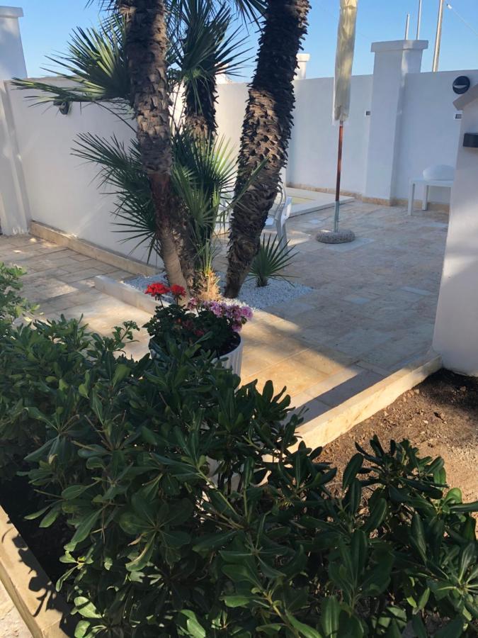 Le Due Pigne (Adults Only) Vila Taranto Exterior foto